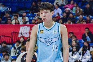 开云APP-难救主!杨瀚森7中5拿到14分5板3助4帽 正负值-13