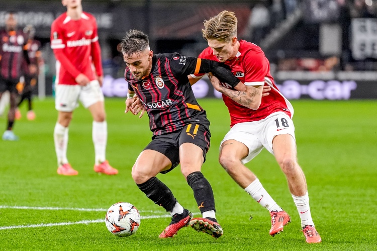 土媒:马竞正在关注25岁土耳其国脚阿克昆,球员司职边锋